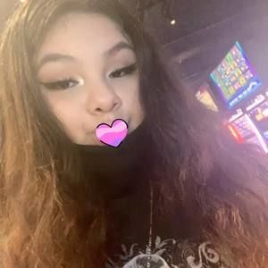 Meet your Posher, Jasmin